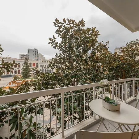 Magnolia * Patras