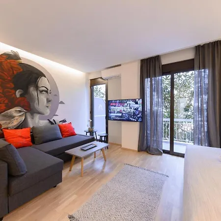 Magnolia Daire Patras