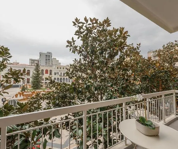Magnolia Patras